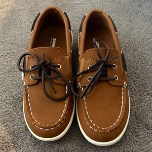 Sonoma Boys Tan and Black Boat Shoes